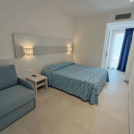 Szálloda Crystal 4*